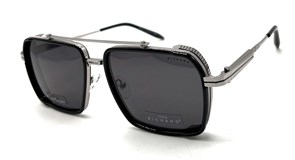 Thom-Richard_TR9081 03-P1 20333